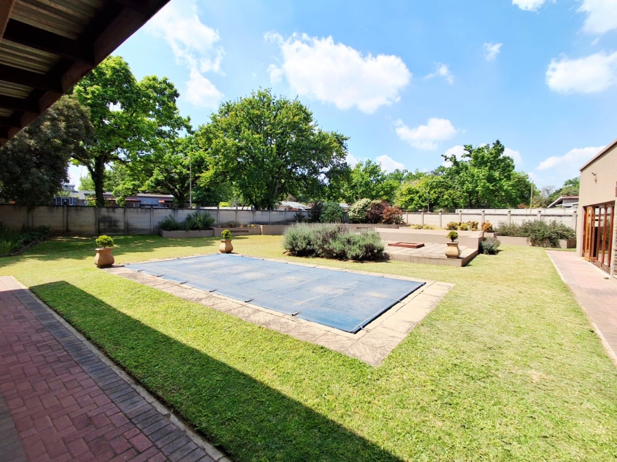 5 Bedroom Property for Sale in Sasolburg Ext 4 Free State